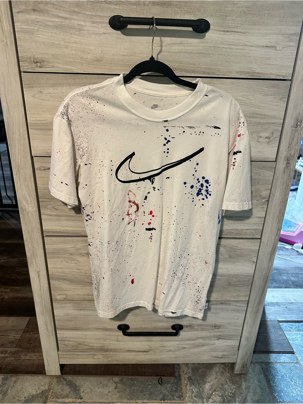 Nike White Short-Sleeve Paint-Splatter Logo Tee